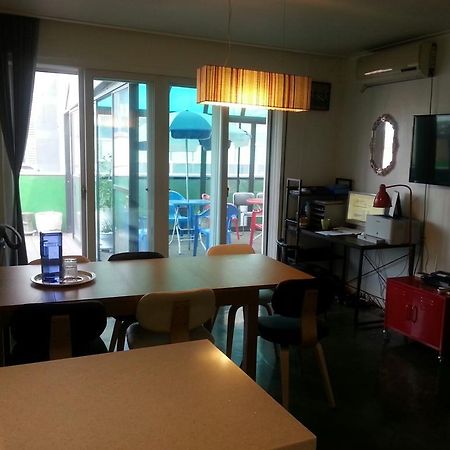 24 Guesthouse Gangnam Сеул Екстериор снимка