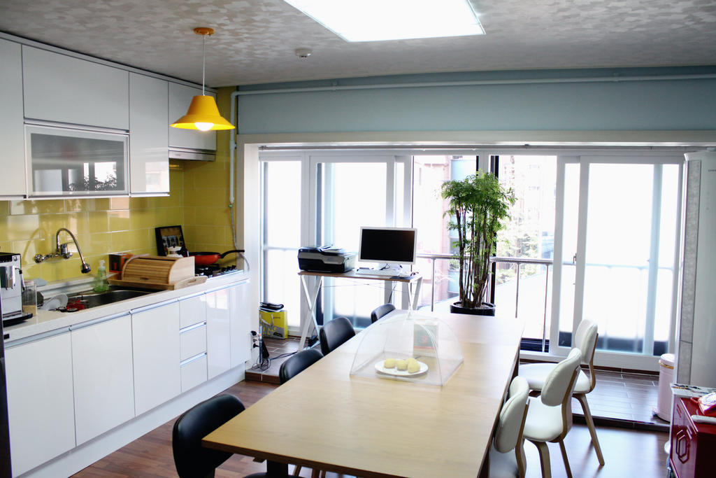 24 Guesthouse Gangnam Сеул Екстериор снимка